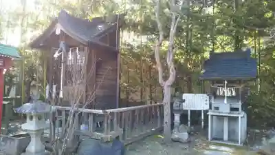 榊山稲荷神社の末社・摂社