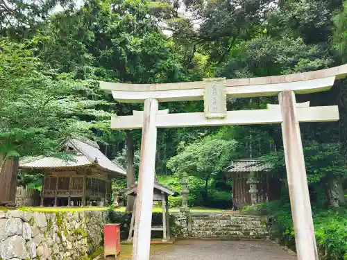 貴船神社の鳥居