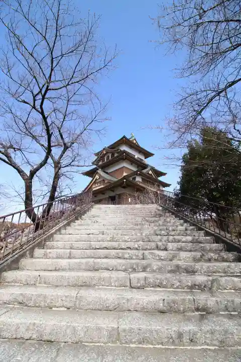 諏訪護国神社のその他建物