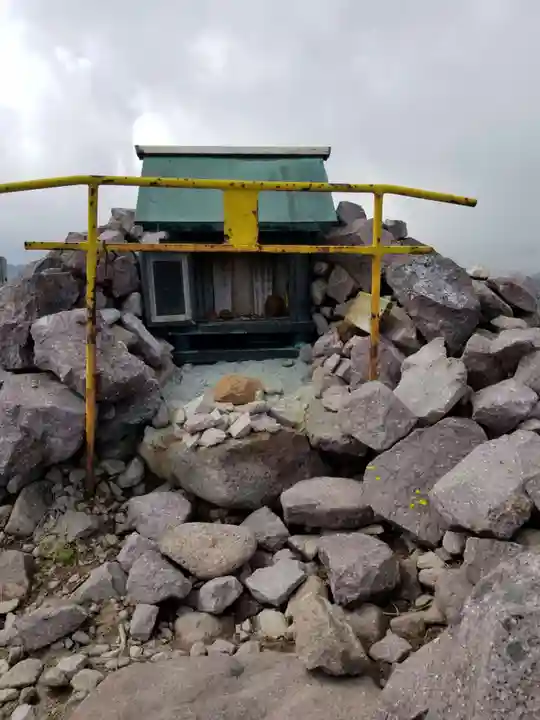 祠(大雪神社奥の院)(北海道)