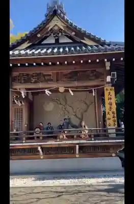 亀戸天神社の{uncategorized: "未分類", other: "その他", undefined: "問題あり", building: "その他建物", grave: "お墓", sacred_gate: "鳥居", guardian: "狛犬", statue: "像", buddha: "仏像", history: "歴史", nature: "自然", garden: "庭園", animal: "動物", pagoda: "塔", temizu: "手水舎", mountain_gate: "山門・神門", sanctuary: "本殿・本堂", subordinate: "末社・摂社", art: "芸術", scenery: "景色", jizo: "地蔵", ema: "絵馬", goshuin: "御朱印", omikuji: "おみくじ", items: "授与品その他", amulet: "お守り", goshuincho: "御朱印帳", eats: "食事", festival: "お祭り", votive_dance: "神楽", shichigosan: "七五三参", wedding: "結婚式", experience: "体験その他", initially: "初詣", around: "周辺", anti_infection: "感染症対策"}