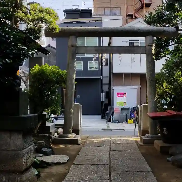 石井神社の鳥居