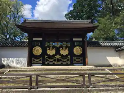 三宝院(三宝院門跡)の山門・神門