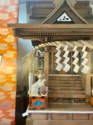 千種稲荷神社の狛犬