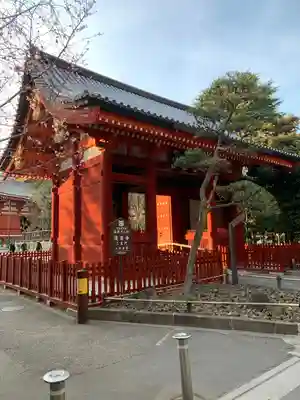 浅草神社の山門・神門