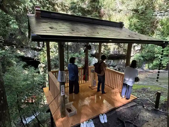室生龍穴神社 奥宮(奈良県)