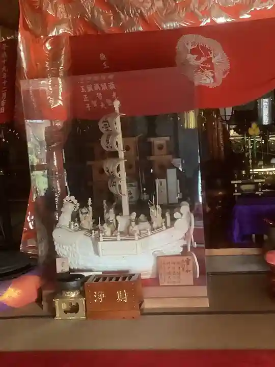 寳藏院の本殿・本堂