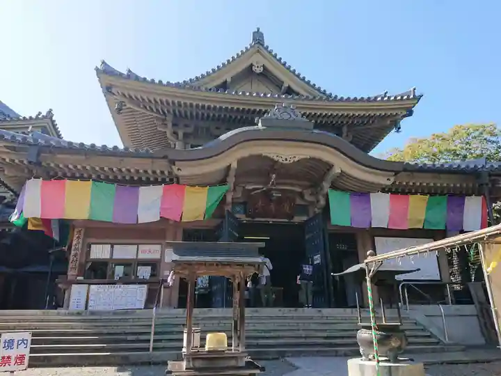 善光寺の本殿・本堂