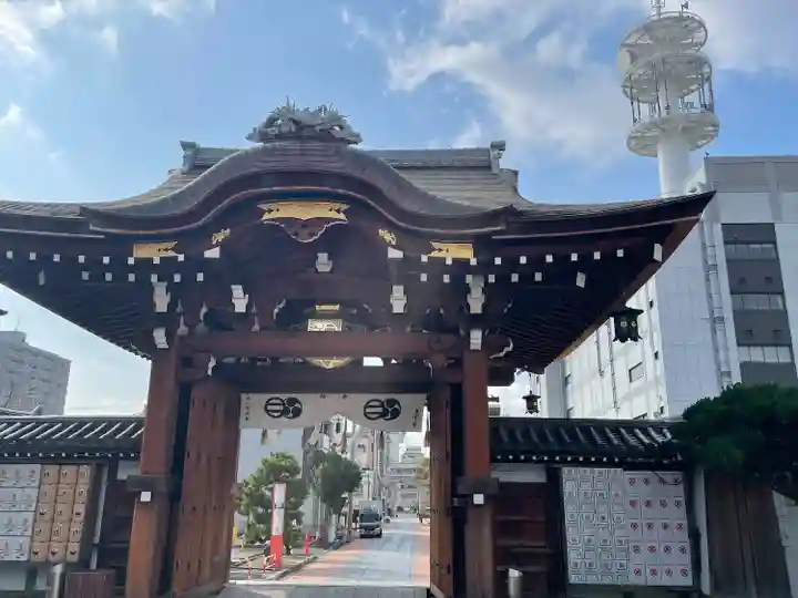射楯兵主神社(兵庫県)