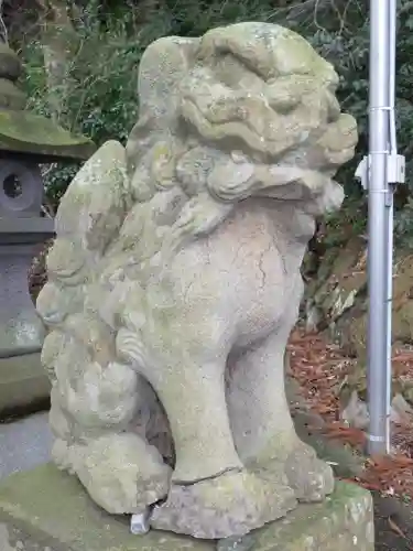 湖山神社の狛犬