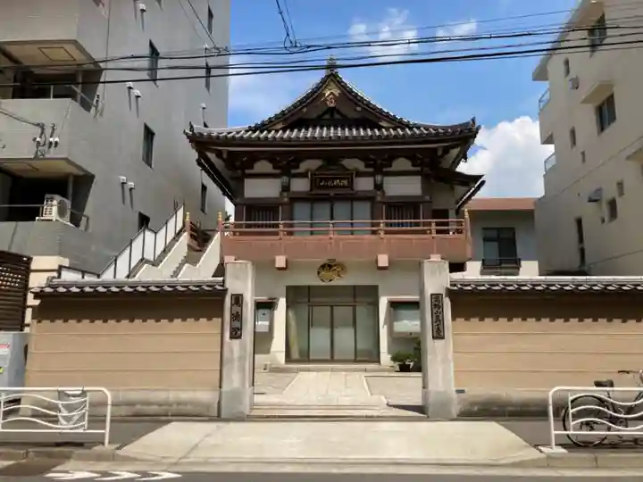 萬徳院の山門・神門