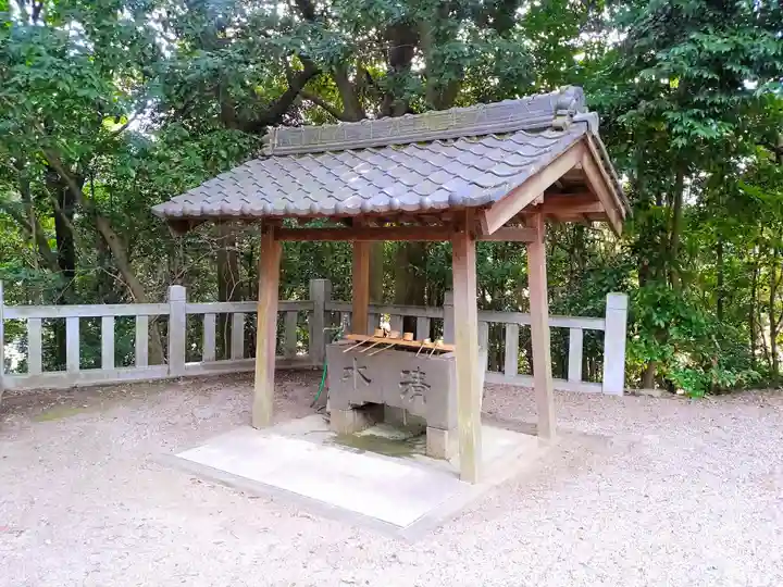 八幡神社(草木八幡社)の手水舎