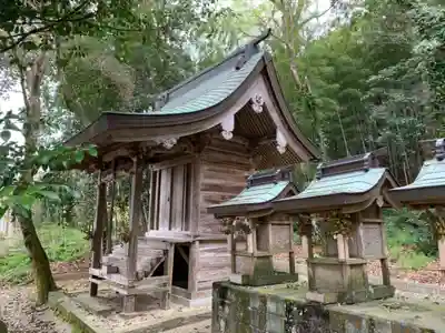 東下西七社神社の末社・摂社