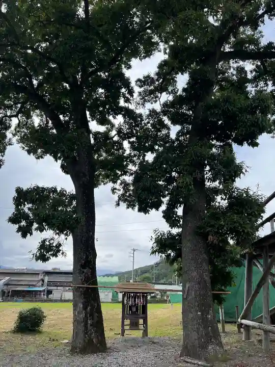 椋神社の末社・摂社