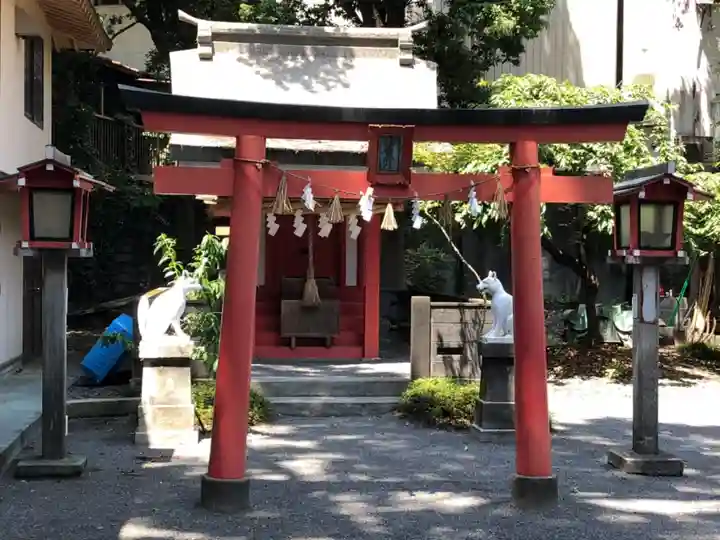 小梳神社の末社・摂社