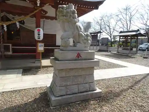 結城諏訪神社の狛犬