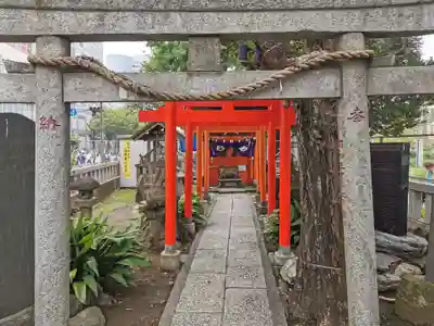 千種稲荷神社の鳥居