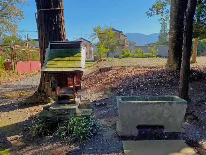 大國玉神社の末社・摂社