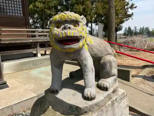 淵名神社の狛犬