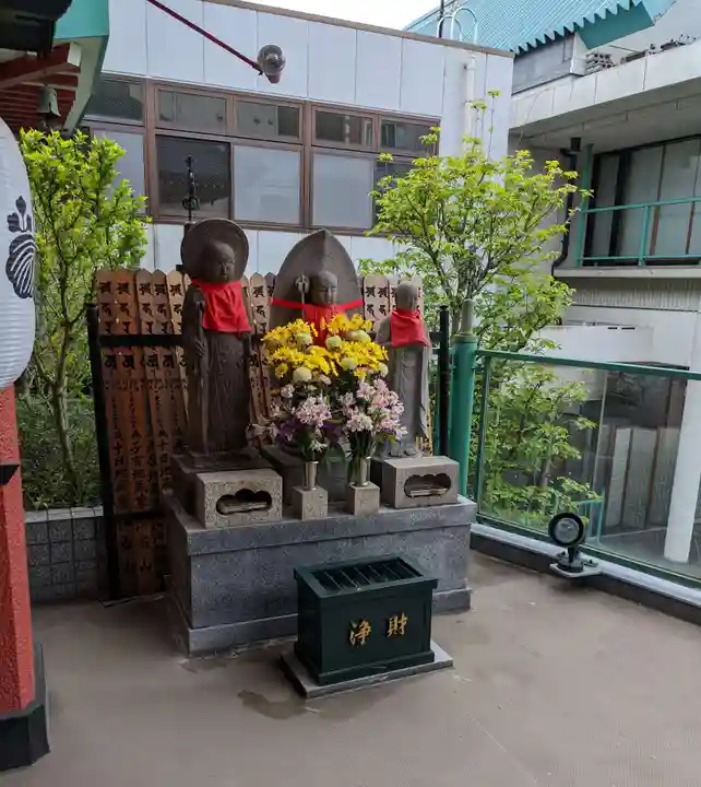 法乗院(深川閻魔堂)の地蔵