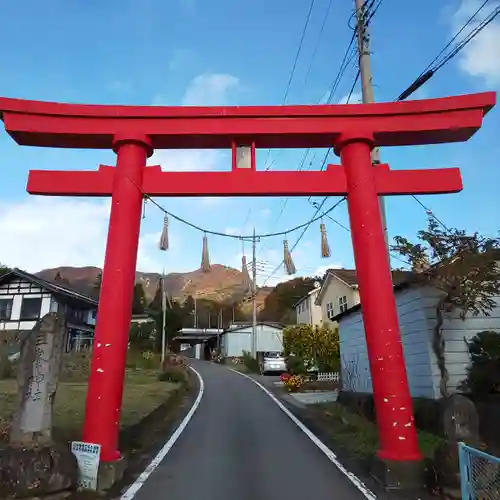 三峯神社の鳥居