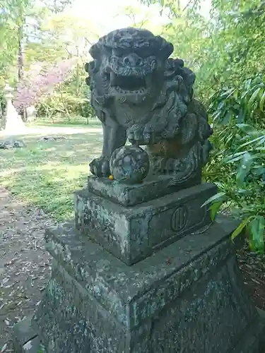 青葉神社の狛犬