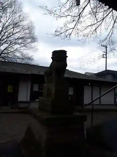 八枝神社の狛犬