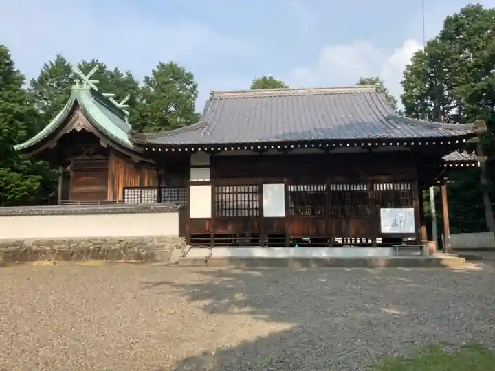 萩岡神社の本殿・本堂