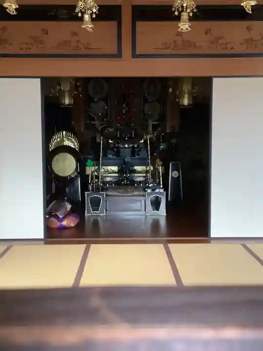 西方院の本殿・本堂