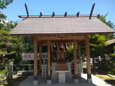 道通神社の末社・摂社