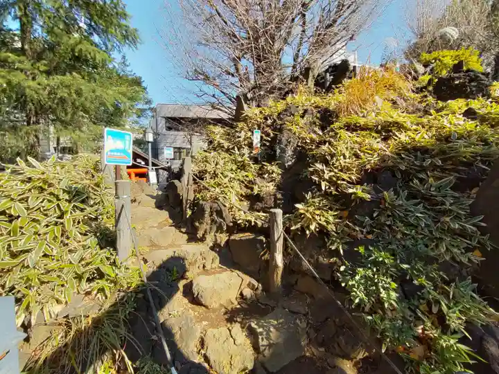 鳩森八幡神社(東京都)