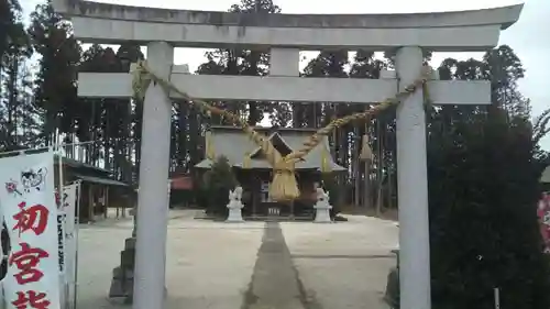 鹿嶋三嶋神社の鳥居