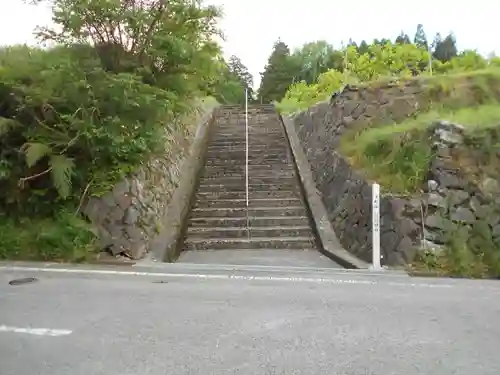 一ノ瀬阿蘇神社の建物その他