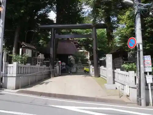 高円寺氷川神社の鳥居