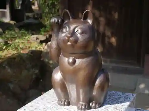 豪徳寺の狛犬