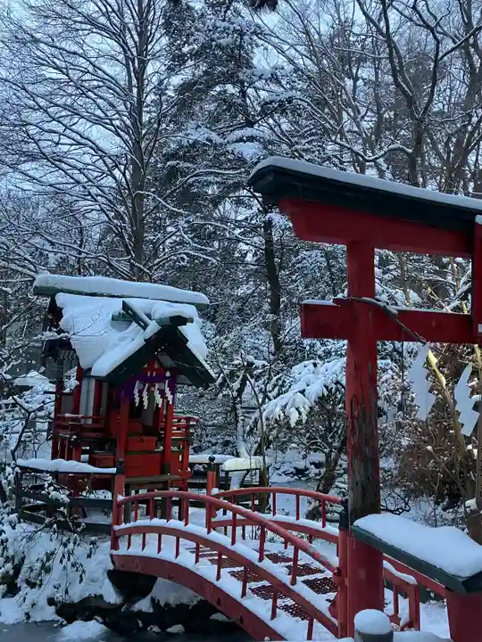 白石神社の末社・摂社