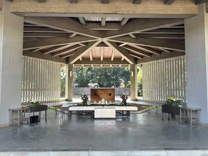 千鳥ヶ淵戦没者墓苑(東京都)