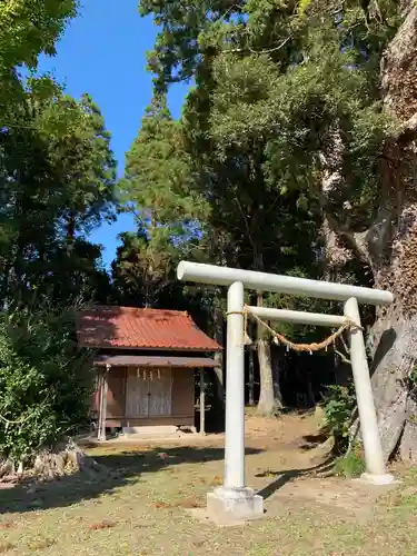 神明神社の鳥居