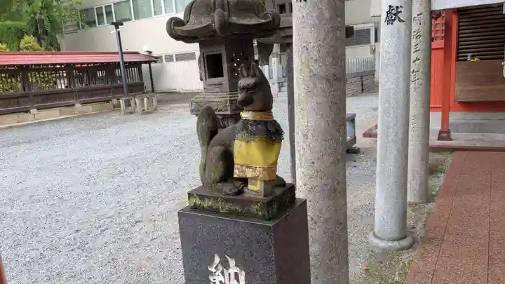 今益稲荷神社の狛犬