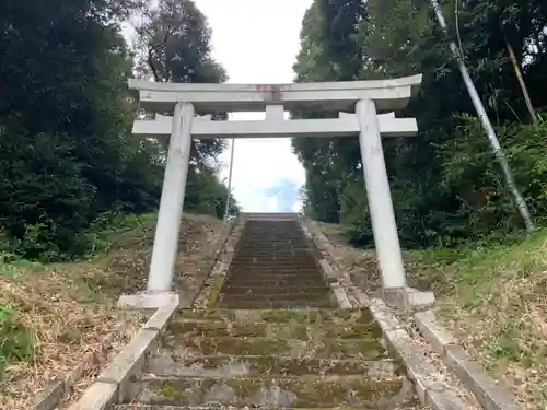 白山神社の鳥居