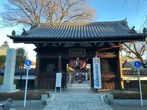 總持寺の山門