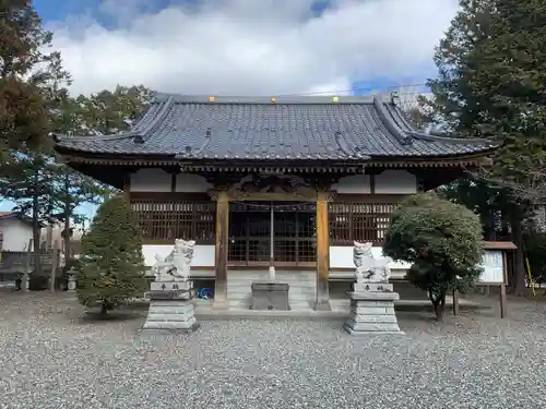 諏訪神社の本殿