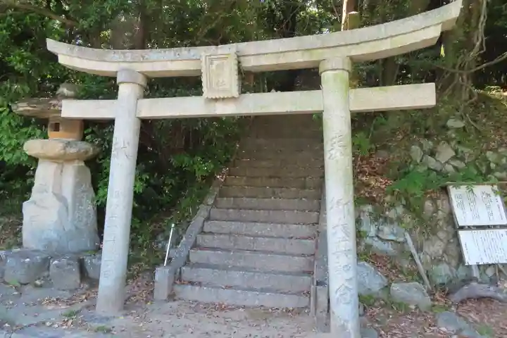 胡神社(胡社、胡原社)の鳥居