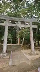 三社神社の鳥居