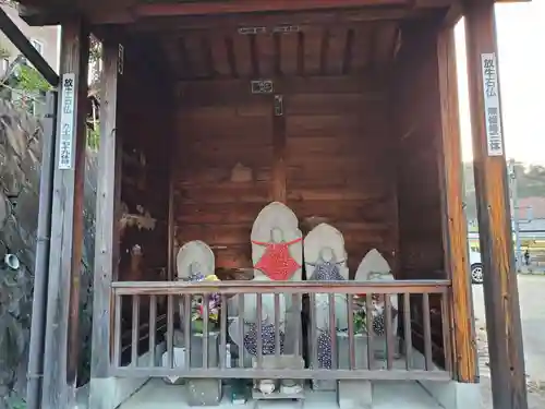 春日神社の地蔵
