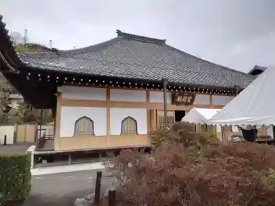 満昌寺の本殿・本堂