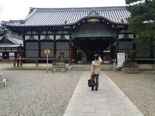 御香宮神社の山門