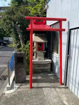 大蔵稲荷社の{uncategorized: "未分類", other: "その他", undefined: "問題あり", building: "その他建物", grave: "お墓", sacred_gate: "鳥居", guardian: "狛犬", statue: "像", buddha: "仏像", history: "歴史", nature: "自然", garden: "庭園", animal: "動物", pagoda: "塔", temizu: "手水舎", mountain_gate: "山門・神門", sanctuary: "本殿・本堂", subordinate: "末社・摂社", art: "芸術", scenery: "景色", jizo: "地蔵", ema: "絵馬", goshuin: "御朱印", omikuji: "おみくじ", items: "授与品その他", amulet: "お守り", goshuincho: "御朱印帳", eats: "食事", festival: "お祭り", votive_dance: "神楽", shichigosan: "七五三参", wedding: "結婚式", experience: "体験その他", initially: "初詣", around: "周辺", anti_infection: "感染症対策"}