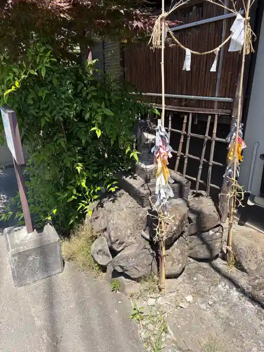 道祖神の{uncategorized: "未分類", other: "その他", undefined: "問題あり", building: "その他建物", grave: "お墓", sacred_gate: "鳥居", guardian: "狛犬", statue: "像", buddha: "仏像", history: "歴史", nature: "自然", garden: "庭園", animal: "動物", pagoda: "塔", temizu: "手水舎", mountain_gate: "山門・神門", sanctuary: "本殿・本堂", subordinate: "末社・摂社", art: "芸術", scenery: "景色", jizo: "地蔵", ema: "絵馬", goshuin: "御朱印", omikuji: "おみくじ", items: "授与品その他", amulet: "お守り", goshuincho: "御朱印帳", eats: "食事", festival: "お祭り", votive_dance: "神楽", shichigosan: "七五三参", wedding: "結婚式", experience: "体験その他", initially: "初詣", around: "周辺", anti_infection: "感染症対策"}