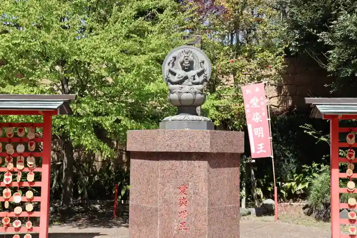 瀧泉寺(目黒不動尊)の仏像